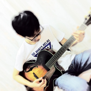 美女露出❌❌部位
